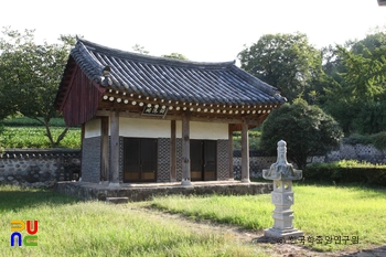 함안 서산서원 중 소청각 좌측면