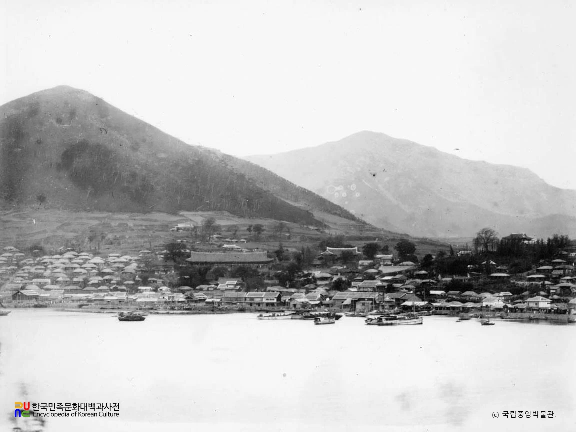 전남 여수 여수항 원경