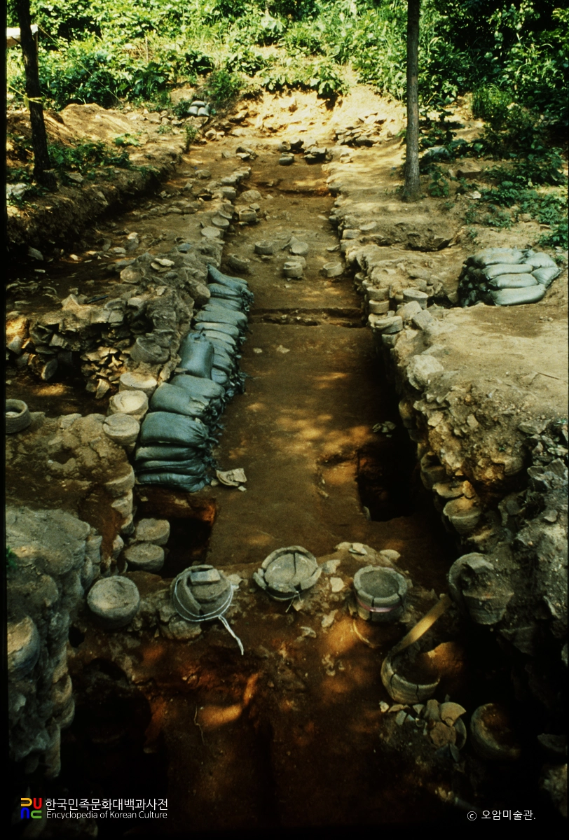 용인 서리 고려백자 요지 유구 전경