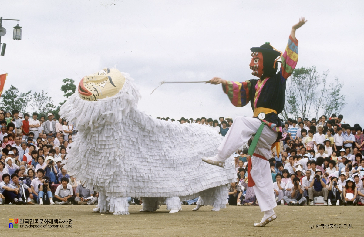 은율탈춤 / 사자춤