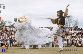 은율탈춤 / 사자춤