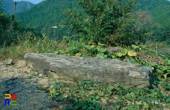 고성 오방리 지석묘 전경