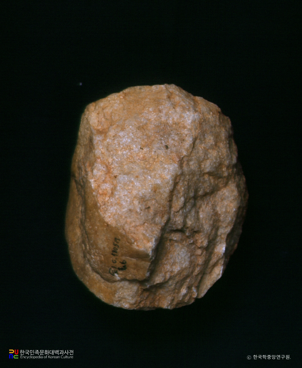 연천 전곡리 유적 뾰족끝찍개