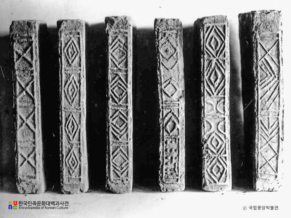 평남 대동 정백리 1호분 출토 문양전