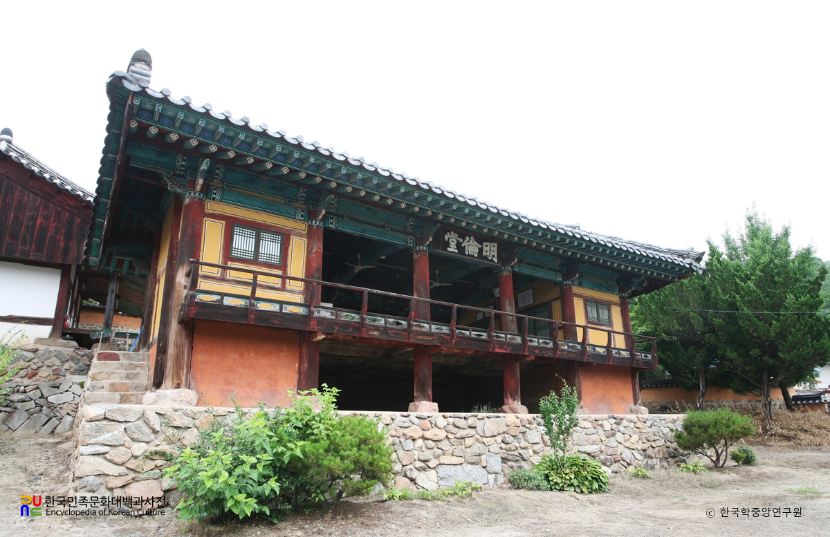 김천 김산향교 명륜당 정측면