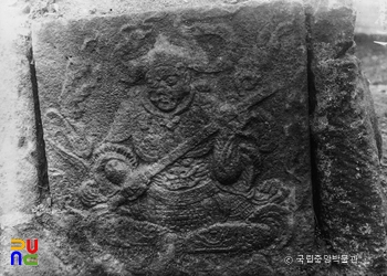 안동 법흥사지 칠층전탑 기단부 팔부중상