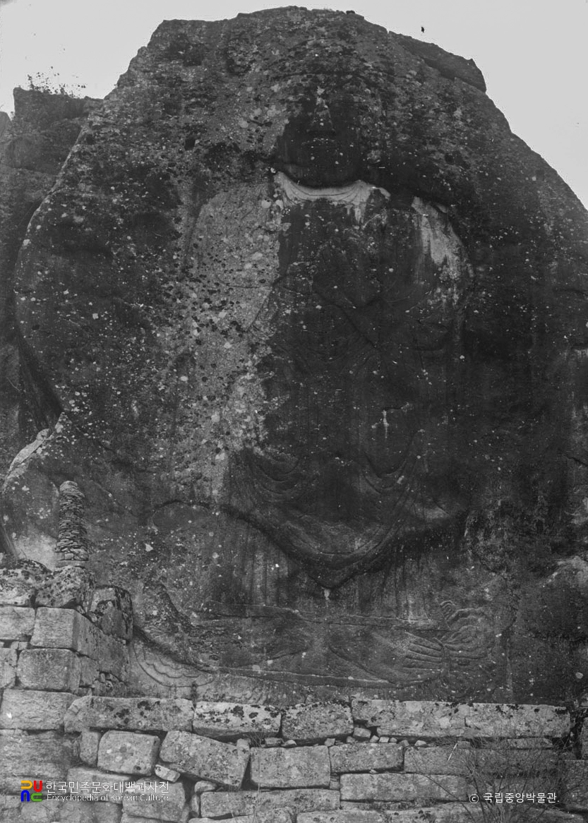 제천 덕주사 마애불