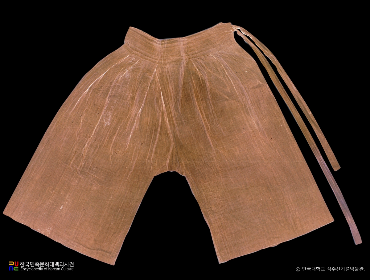 이언충 묘 출토 복식 바지
