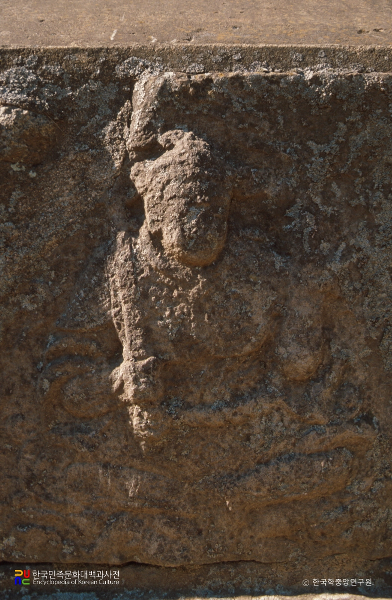 안동 법흥사지 칠층전탑 기단부 팔부중상