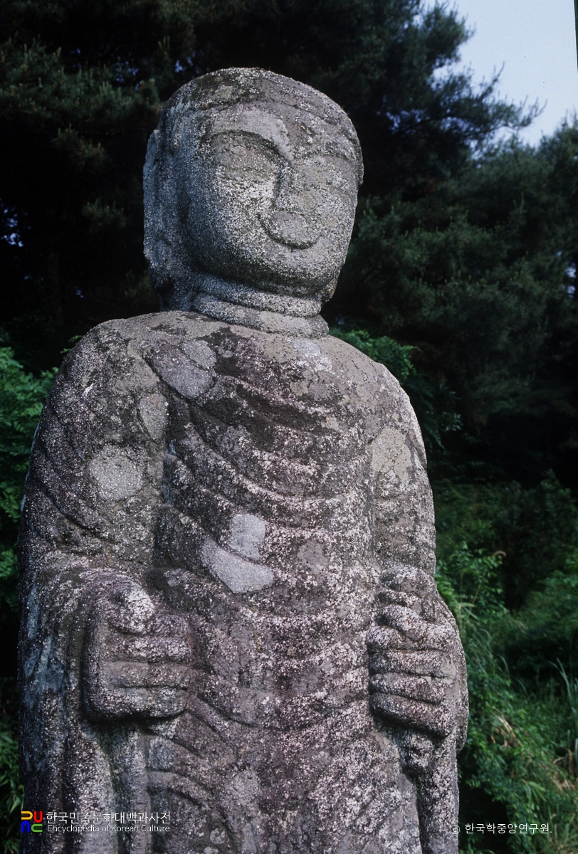 담양 분향리 석불 입상