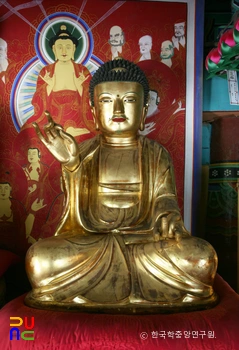 강진 정수사 석가여래삼불슬롯머신 / 좌협시