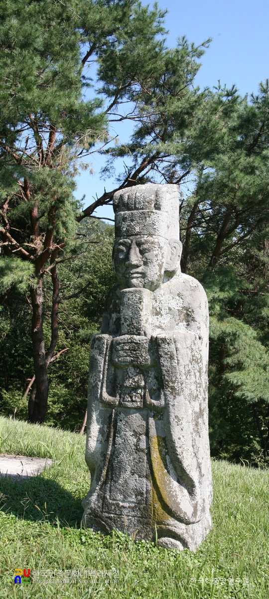 남양주 순강원 문인석