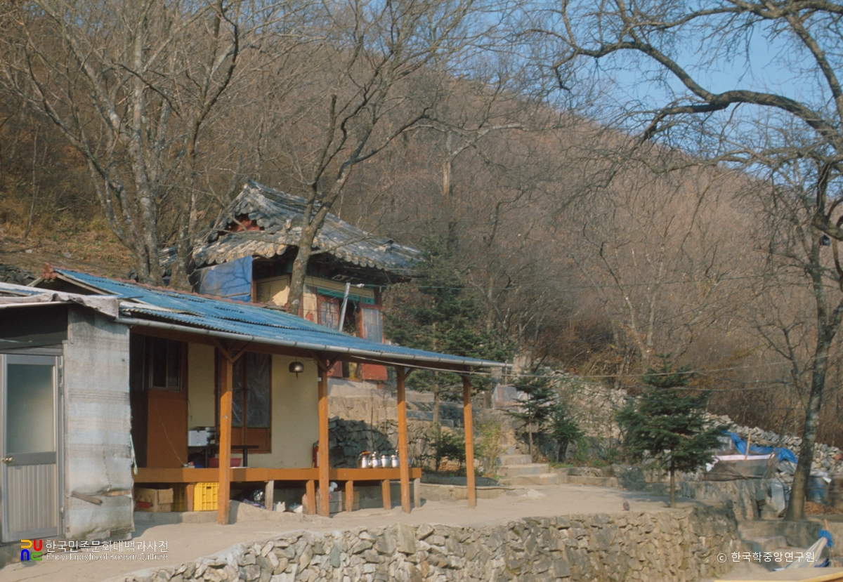 영양 일월산 황씨부인당 전경