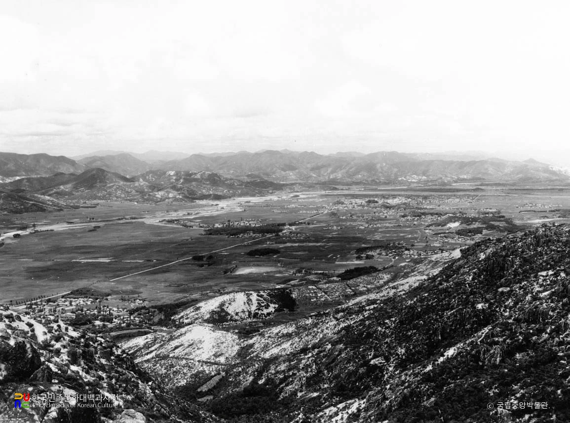 남산성에서 본 경주시