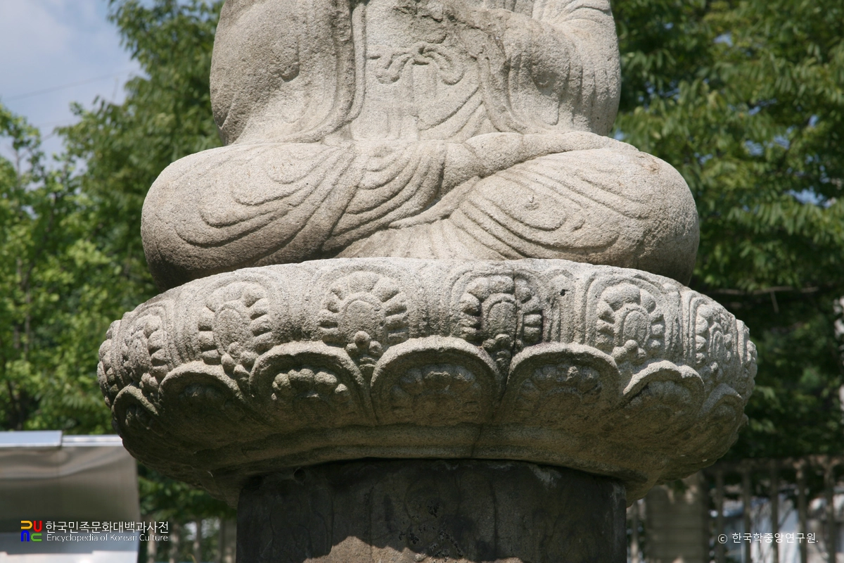 일산동 석불좌상 좌측 불좌상