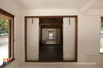창덕궁 연경당 안채 내부