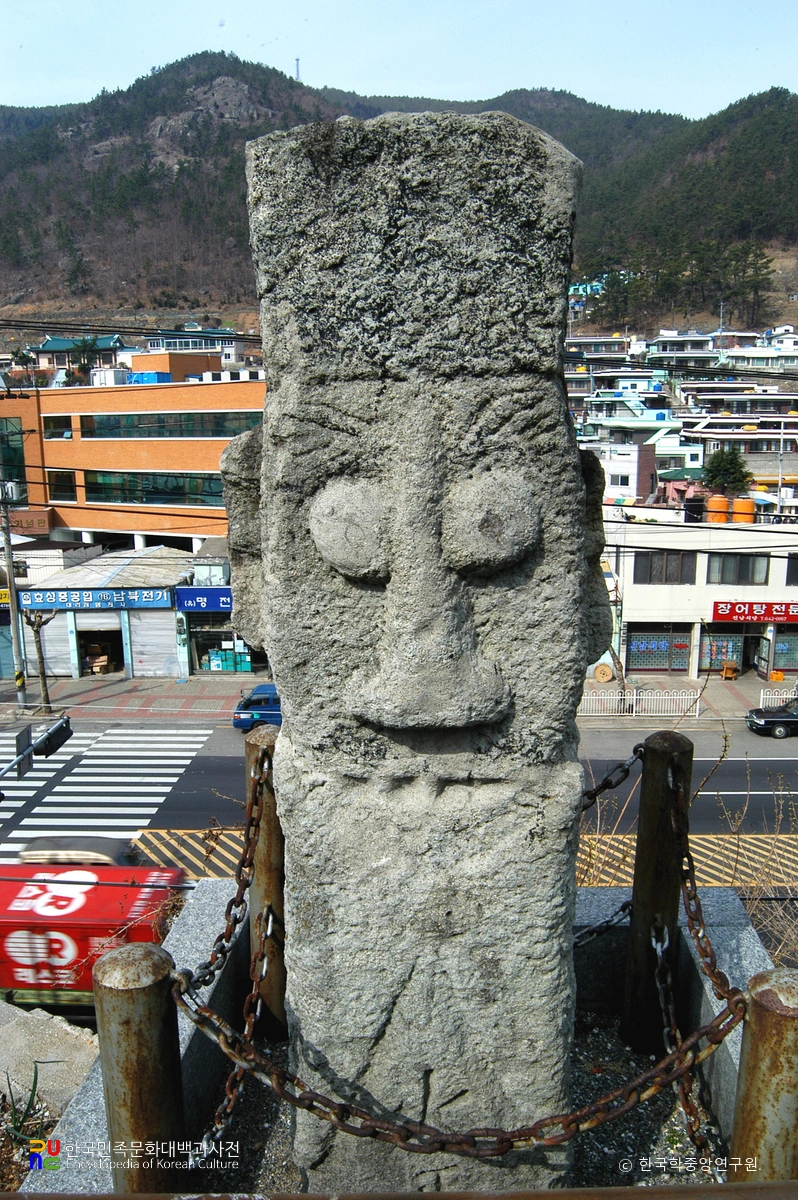 여수 연등동 벅수 화정려 정면