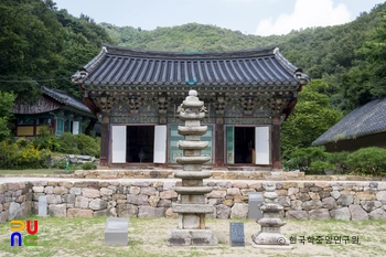 안성 청원사 칠층석탑 정면
