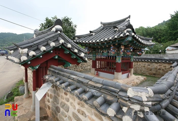 고흥 신여량장군 정려 정측면