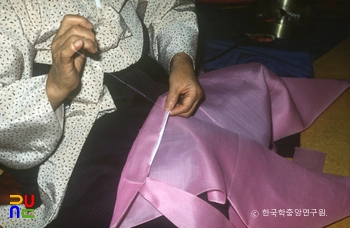 동정 달기 3(안쪽 시침)