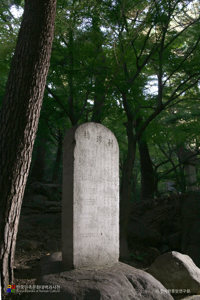 부산 이섭교비 측면