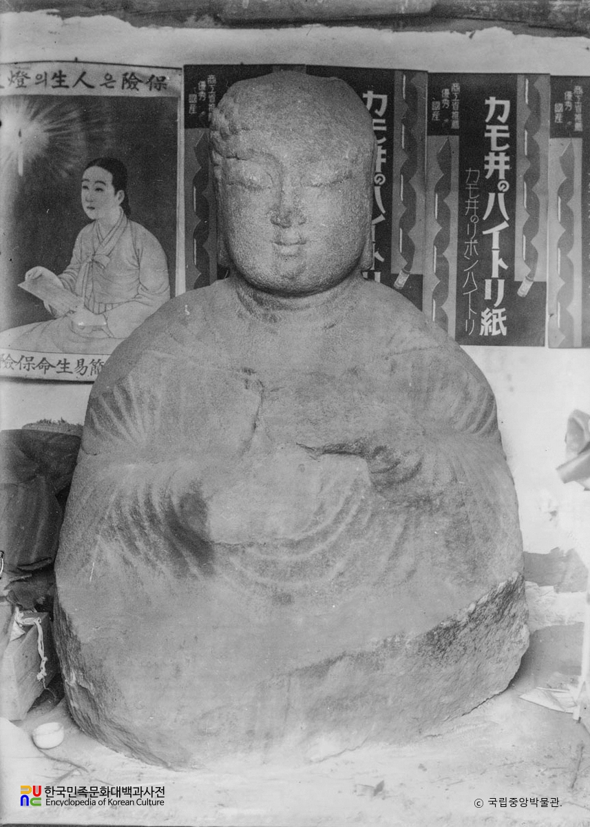 상주 복용리 석불좌상