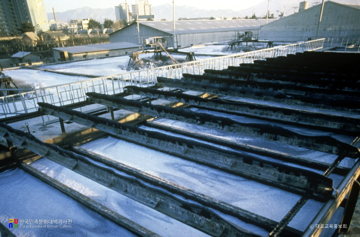 공장 폐수처리장