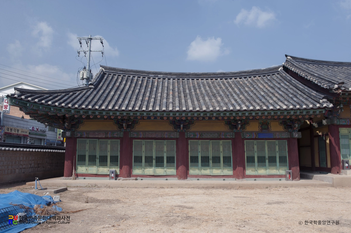 영월 관풍헌 우익사의 정면