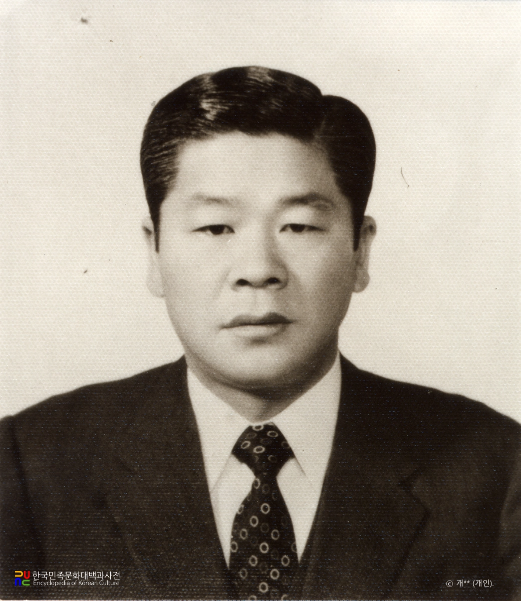 최종건