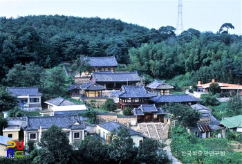 기장향교 전경