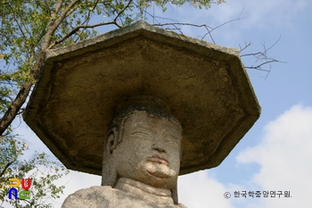 중원 원평리 미륵석불