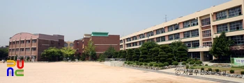 서울우신초등학교