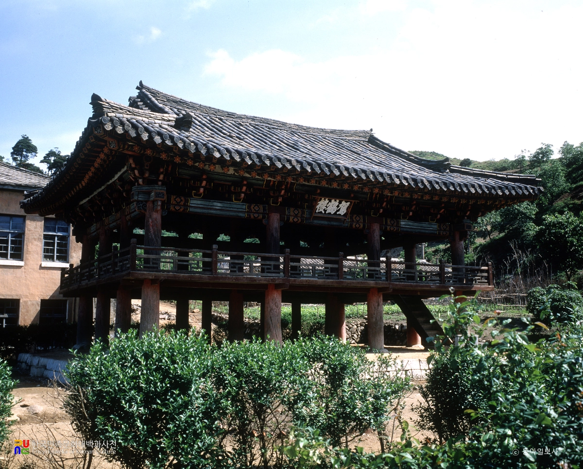 안변 가학루 정측면