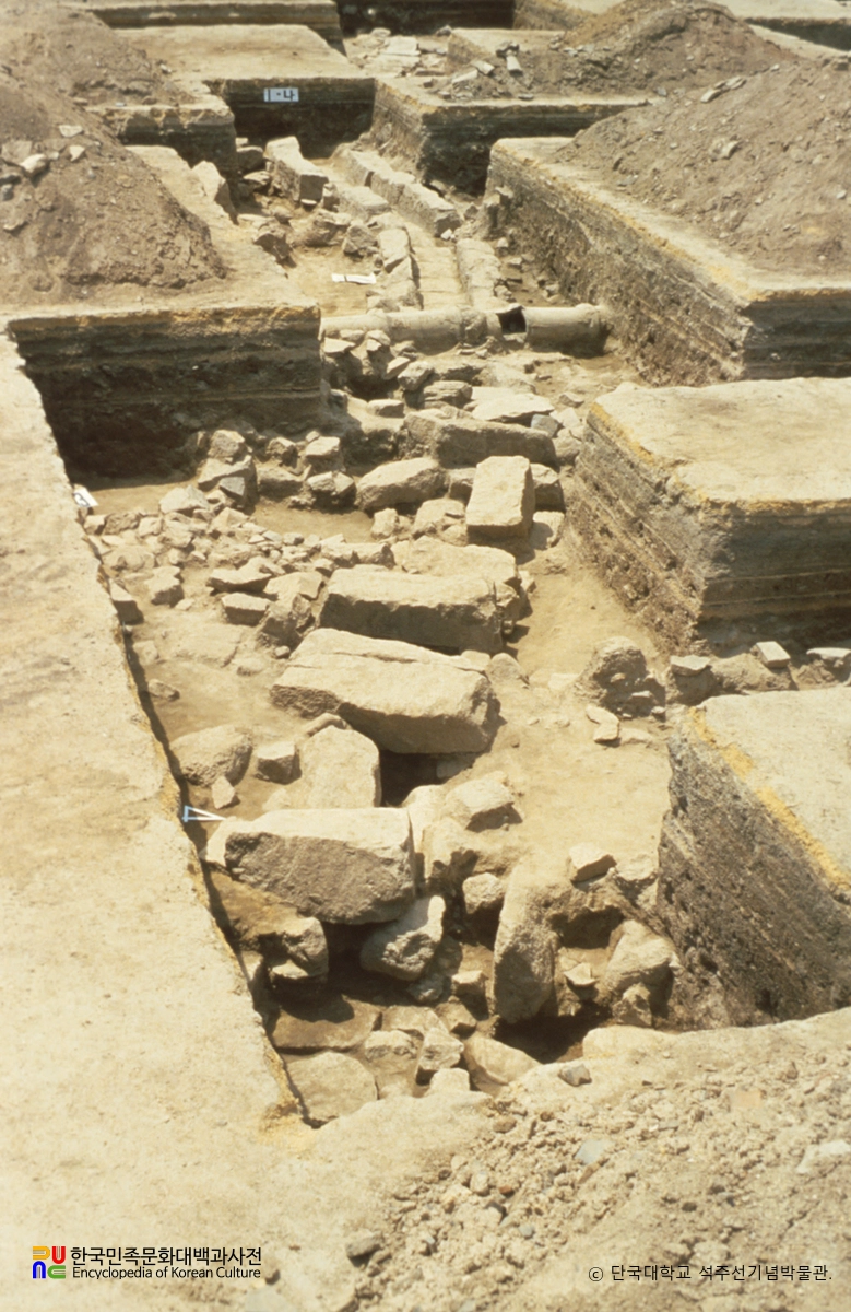 경희궁지 배수로