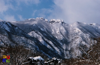 쌀개봉의 설경(V계곡)