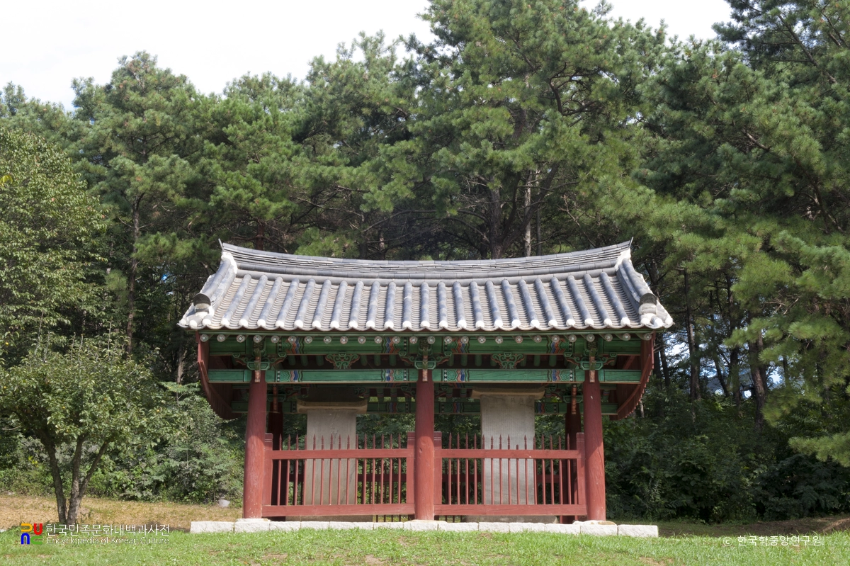 파주 성혼선생 묘 비각