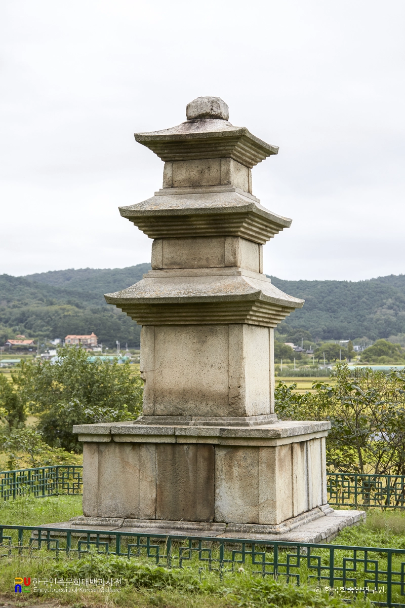 경주 황복사지 삼층석탑 서면