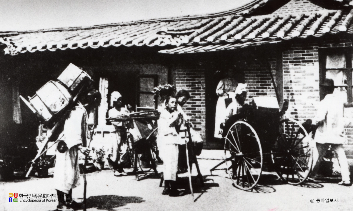 여관(1920년경)