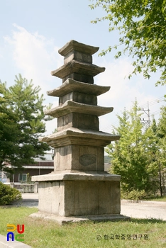 원주 일산동 오층석탑 정측면