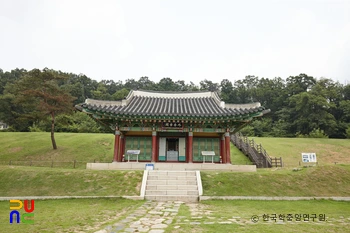 강화 외규장각 정면