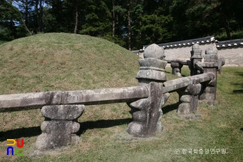 남양주 광릉 세조능 난간