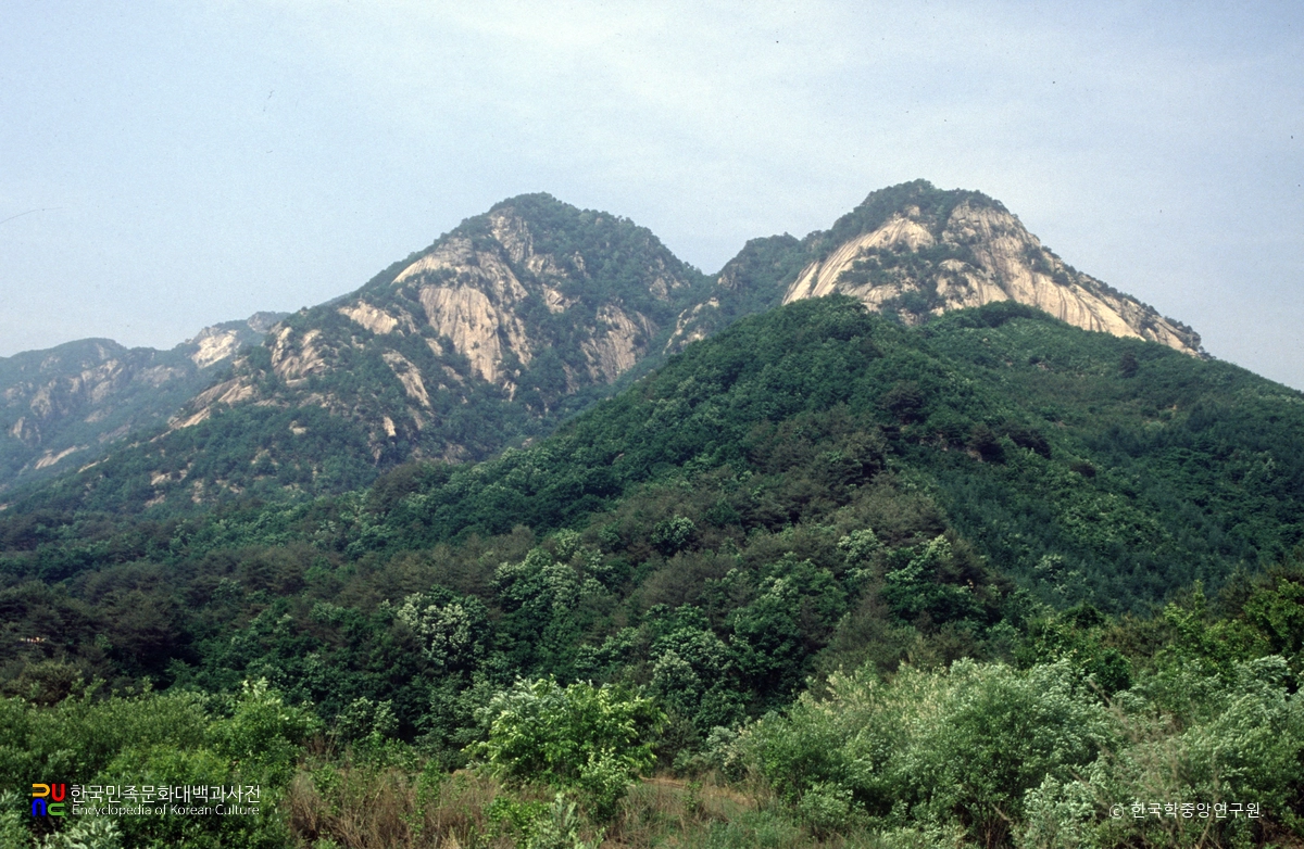 명성산