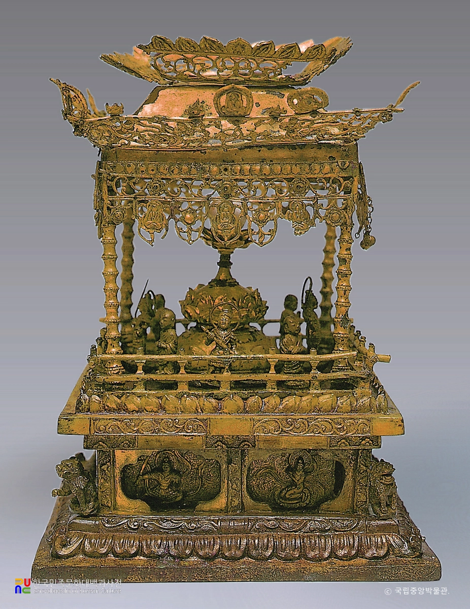 감은사지 동삼층석탑 사리장엄구 / 내함