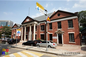 서울 구세군 중앙회관 정측면