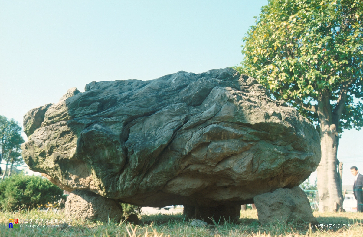 제주 용담동 고인돌