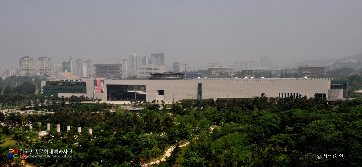 국립중앙박물관