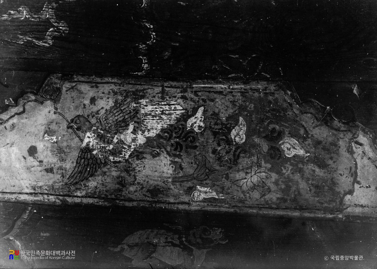 예산 수덕사 대웅전 포벽