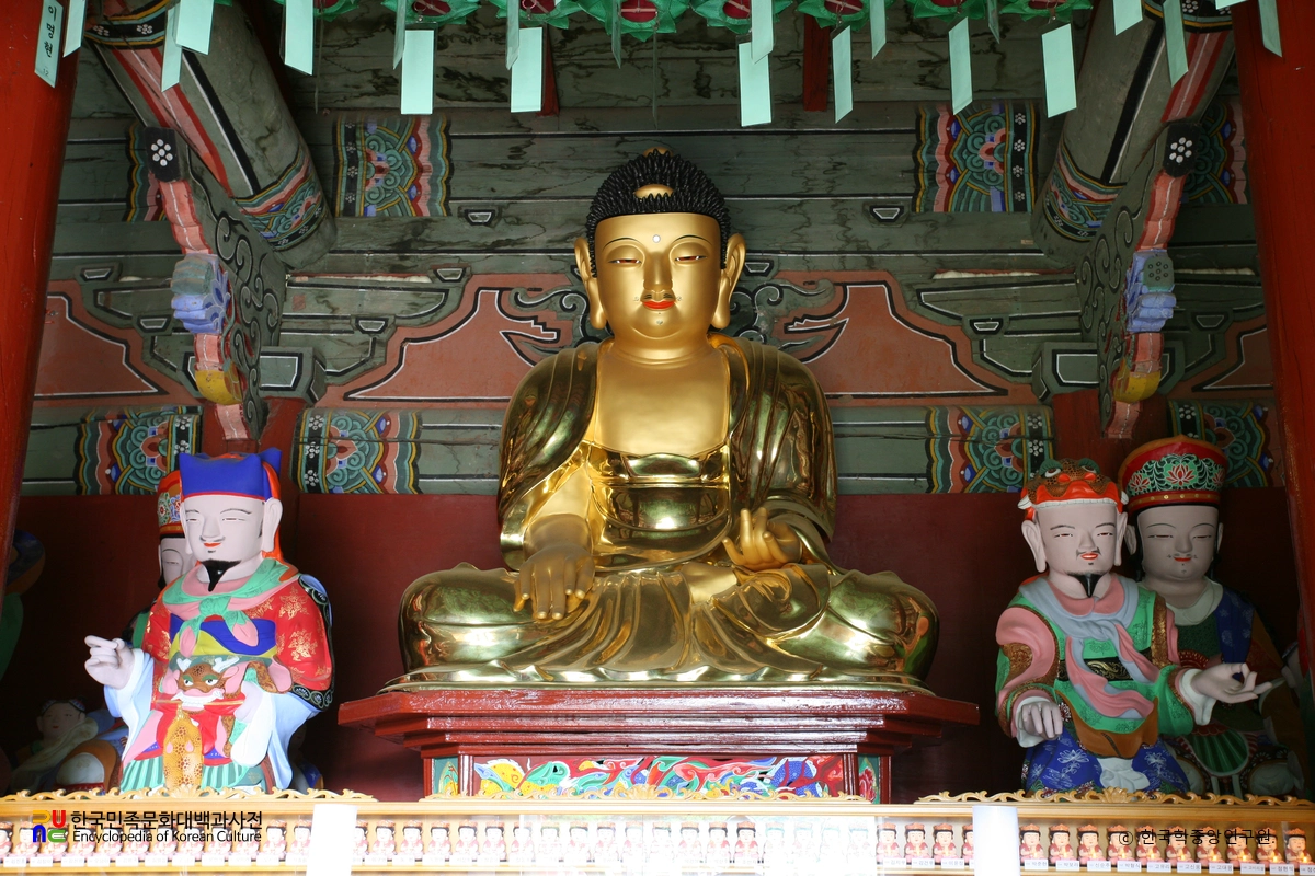 완주 송광사 오백나한전 목조석가여래삼존상 및 권속상 일괄