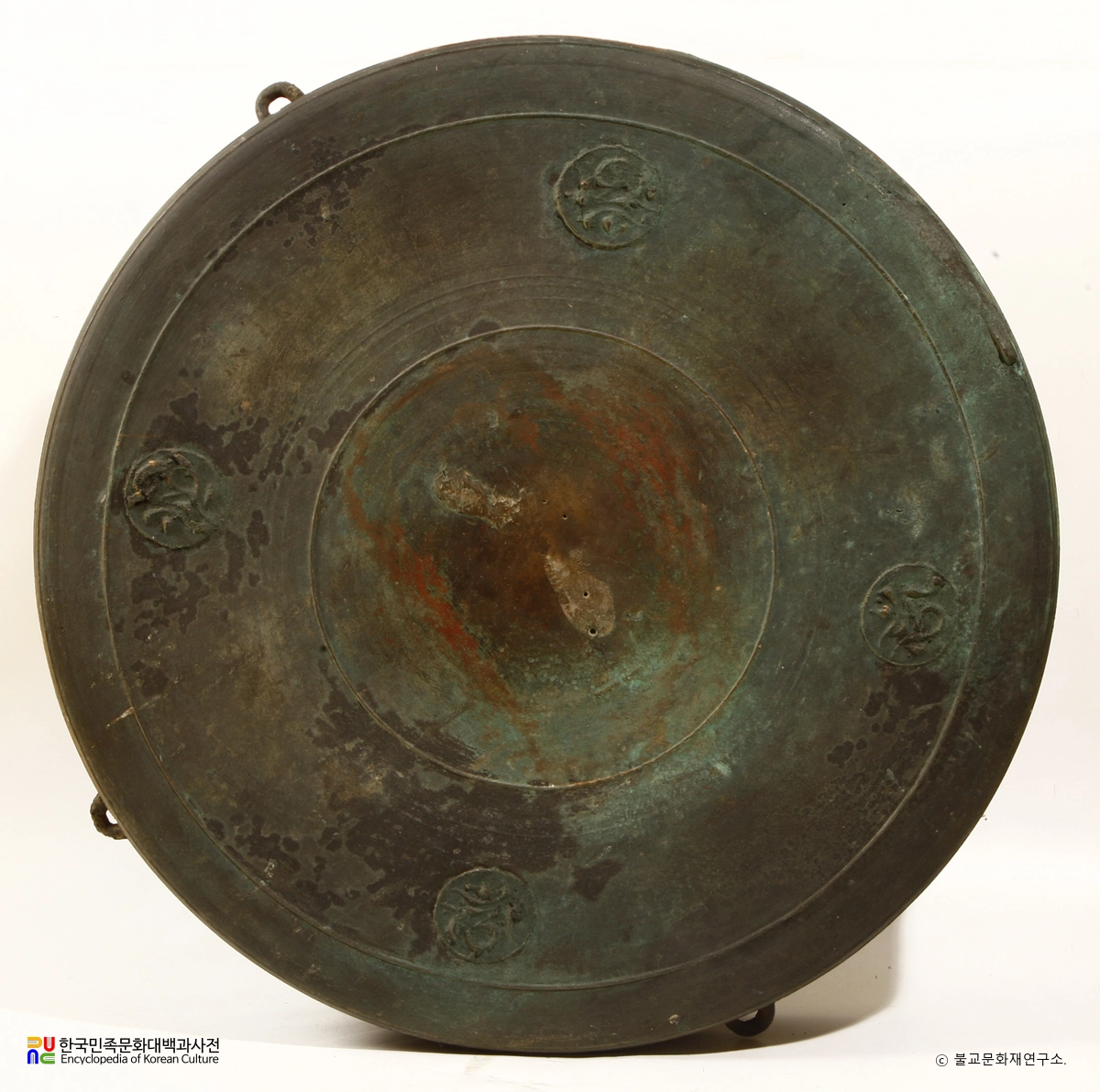 남해 화방사 청동 반자