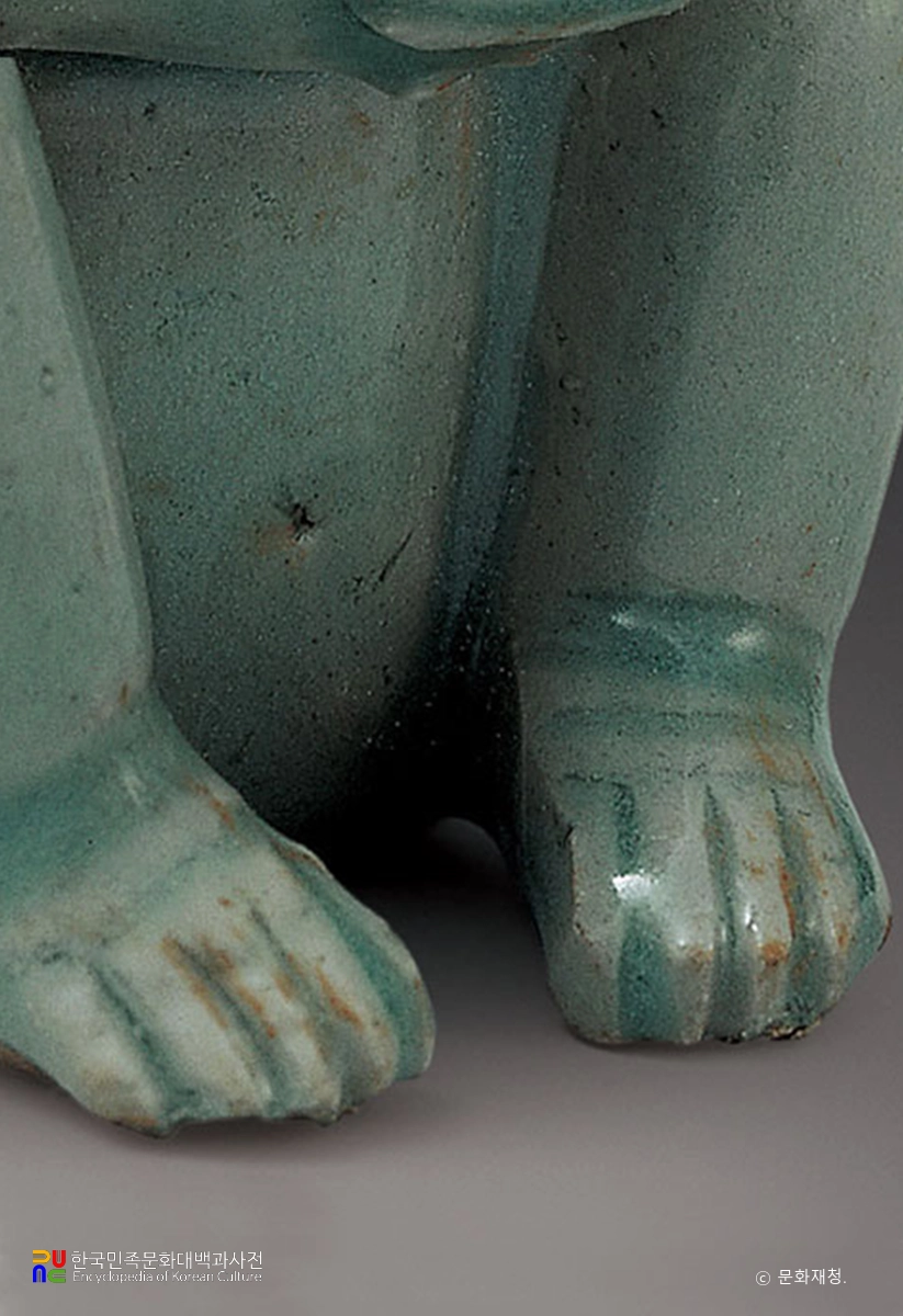 청자 모자원숭이모양 연적